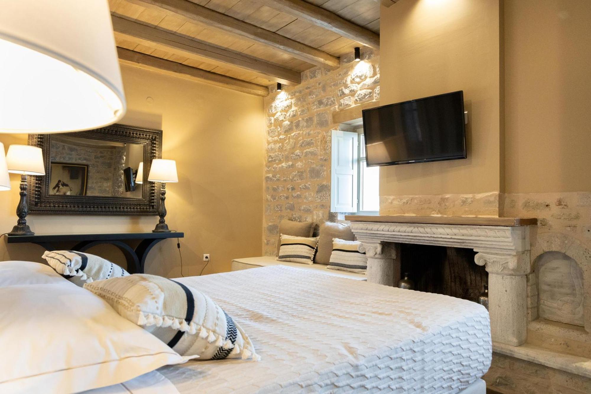Akrolithi Guesthouse Karavostásion 外观 照片