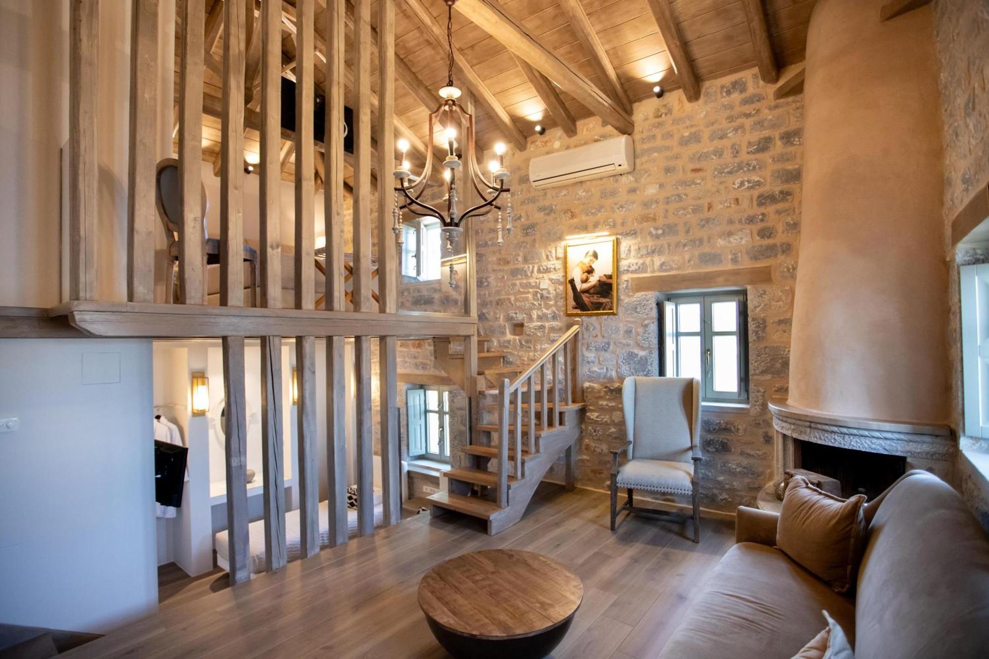 Akrolithi Guesthouse Karavostásion 外观 照片