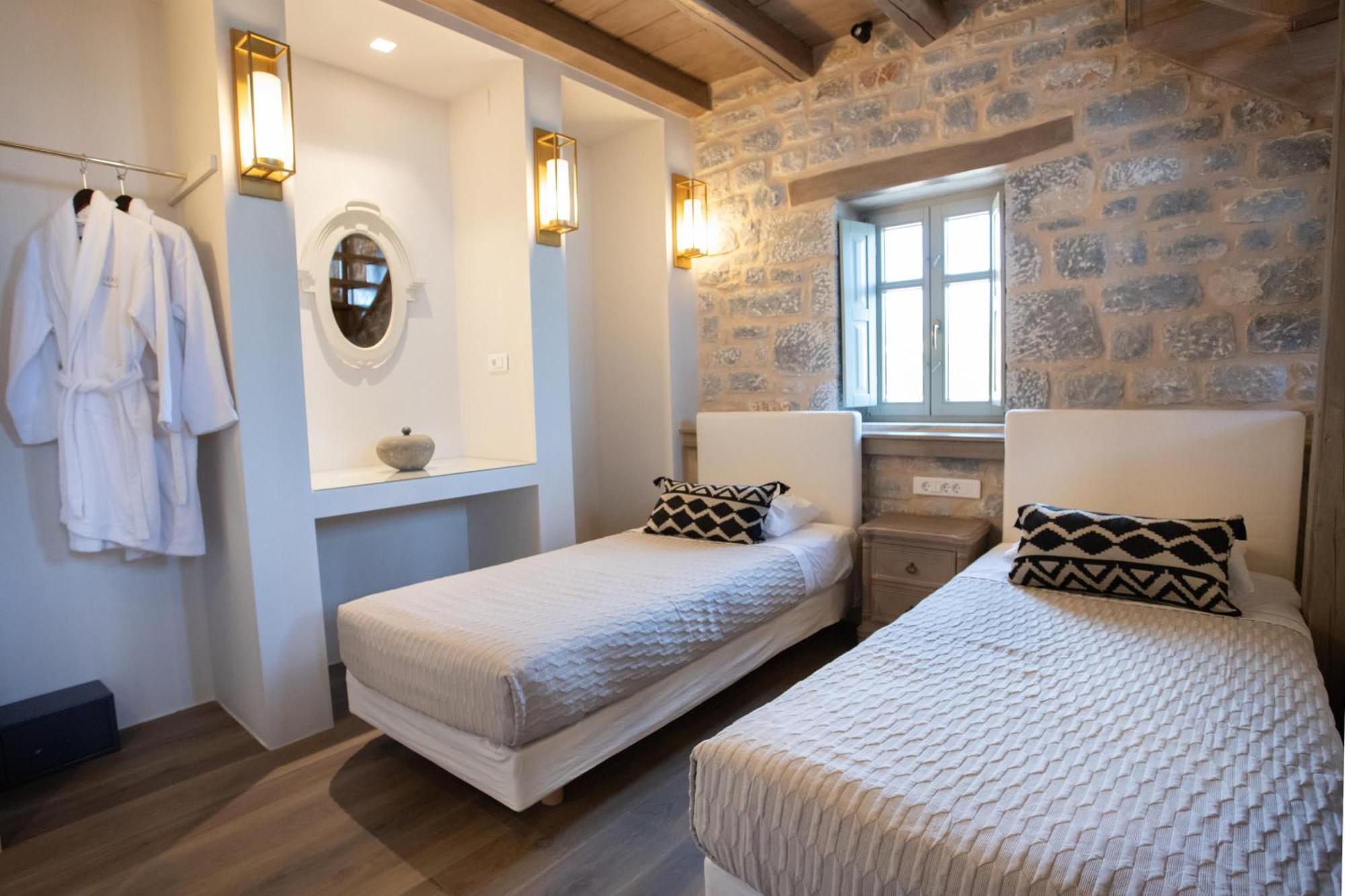 Akrolithi Guesthouse Karavostásion 外观 照片