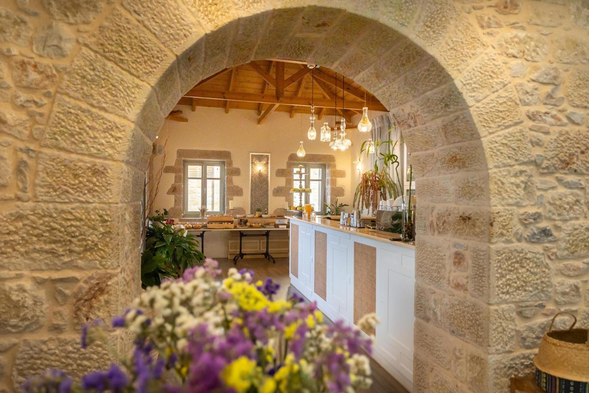 Akrolithi Guesthouse Karavostásion 外观 照片