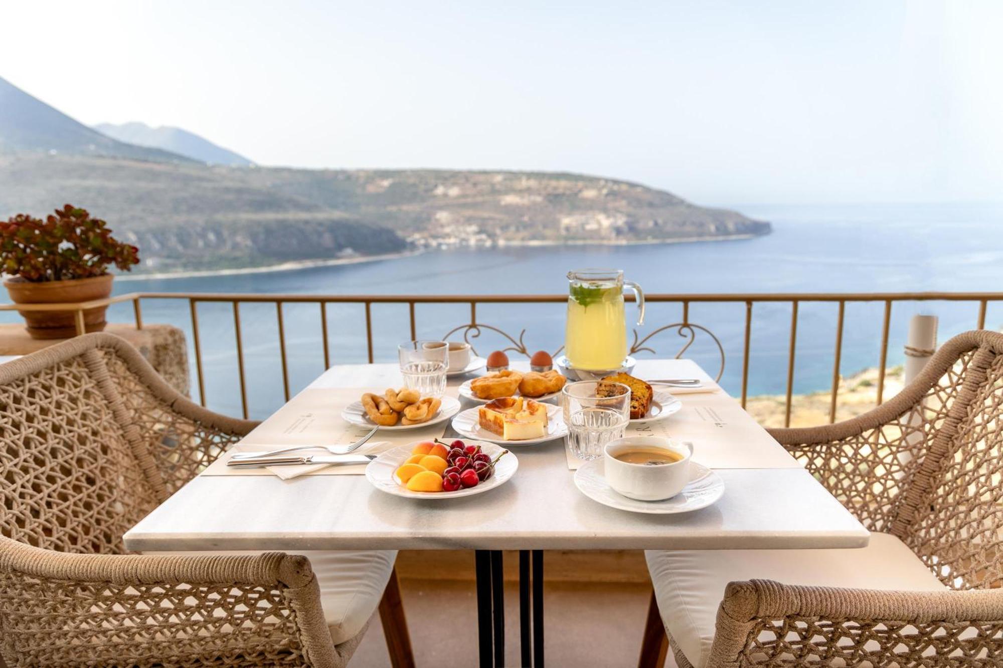 Akrolithi Guesthouse Karavostásion 外观 照片